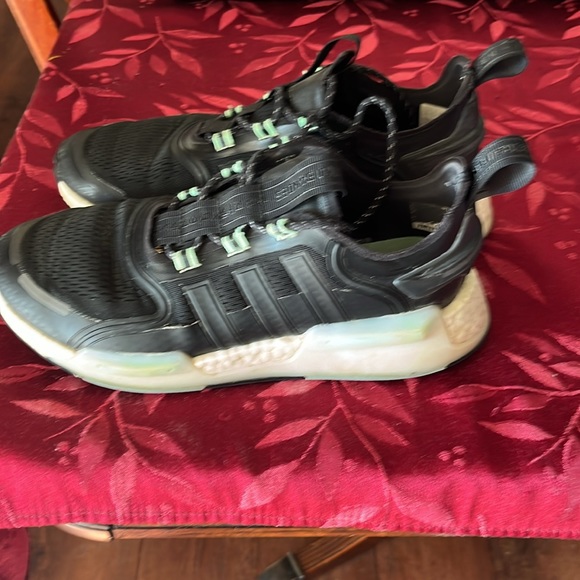 Adidas NMD - Picture 2 of 6